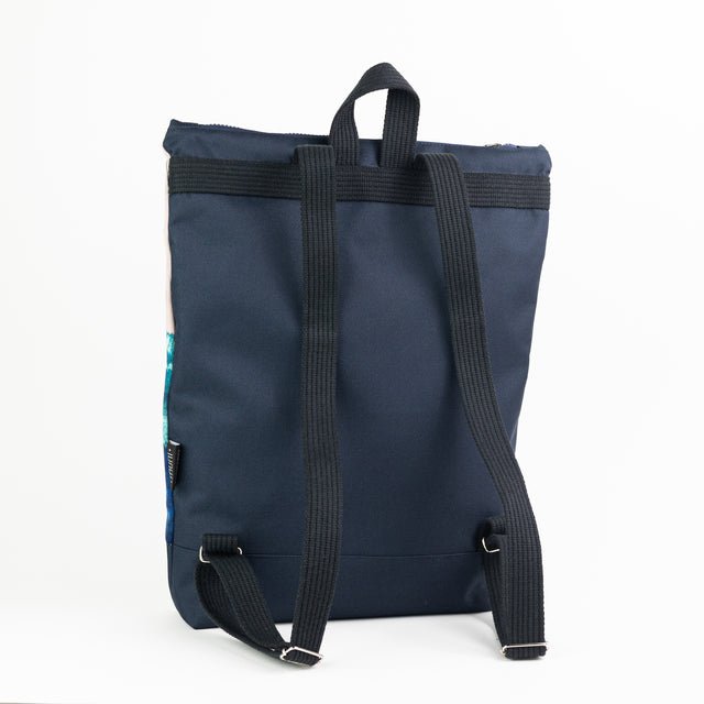 4. Back view of Muni Blue Mountains backpack showing adjustable shoulder straps