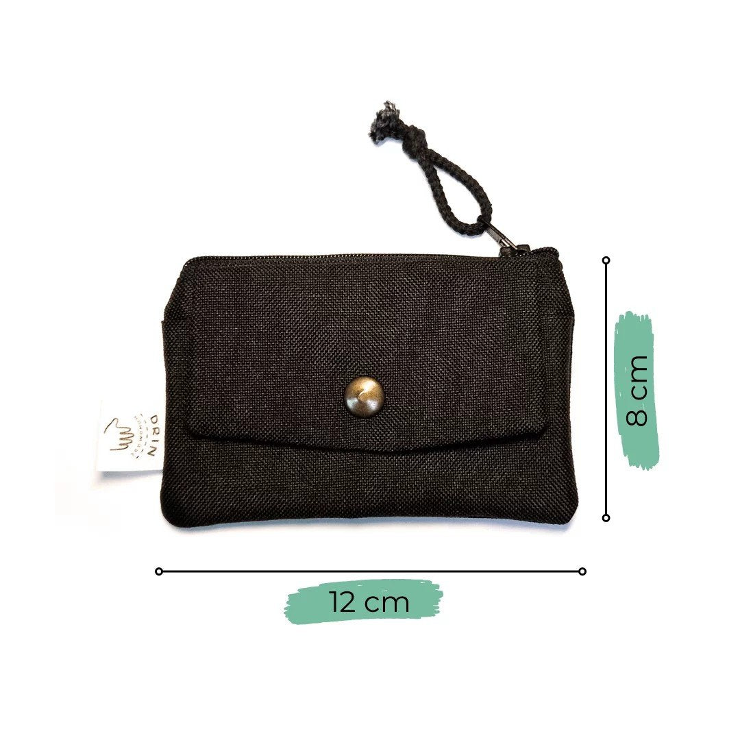 3. Size chart for Drinbags PAINT wallet, showing dimensions of 12 cm by 8 cm