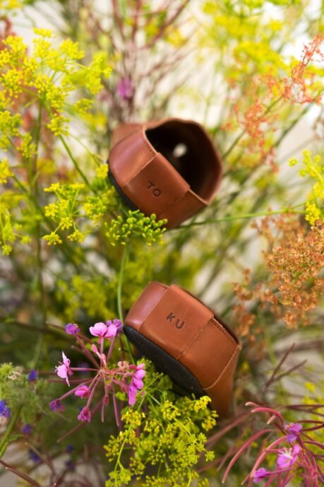 6. Close-up of Kyoto brown slippers by Omaking, showing back detail and cork insole