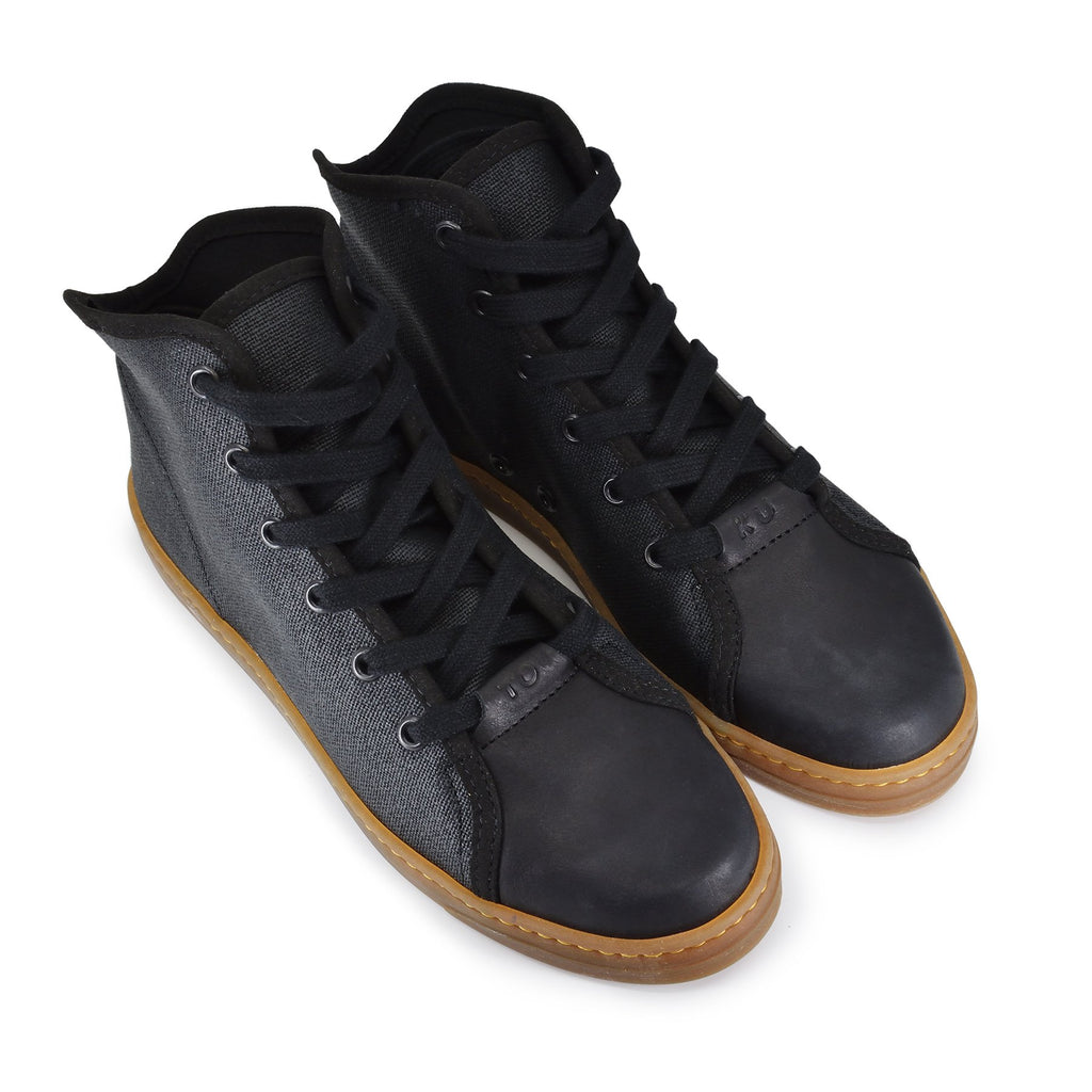 5. Top view of unisex TOKU Stockholm Sneakers, highlighting vegetable-tanned leather details