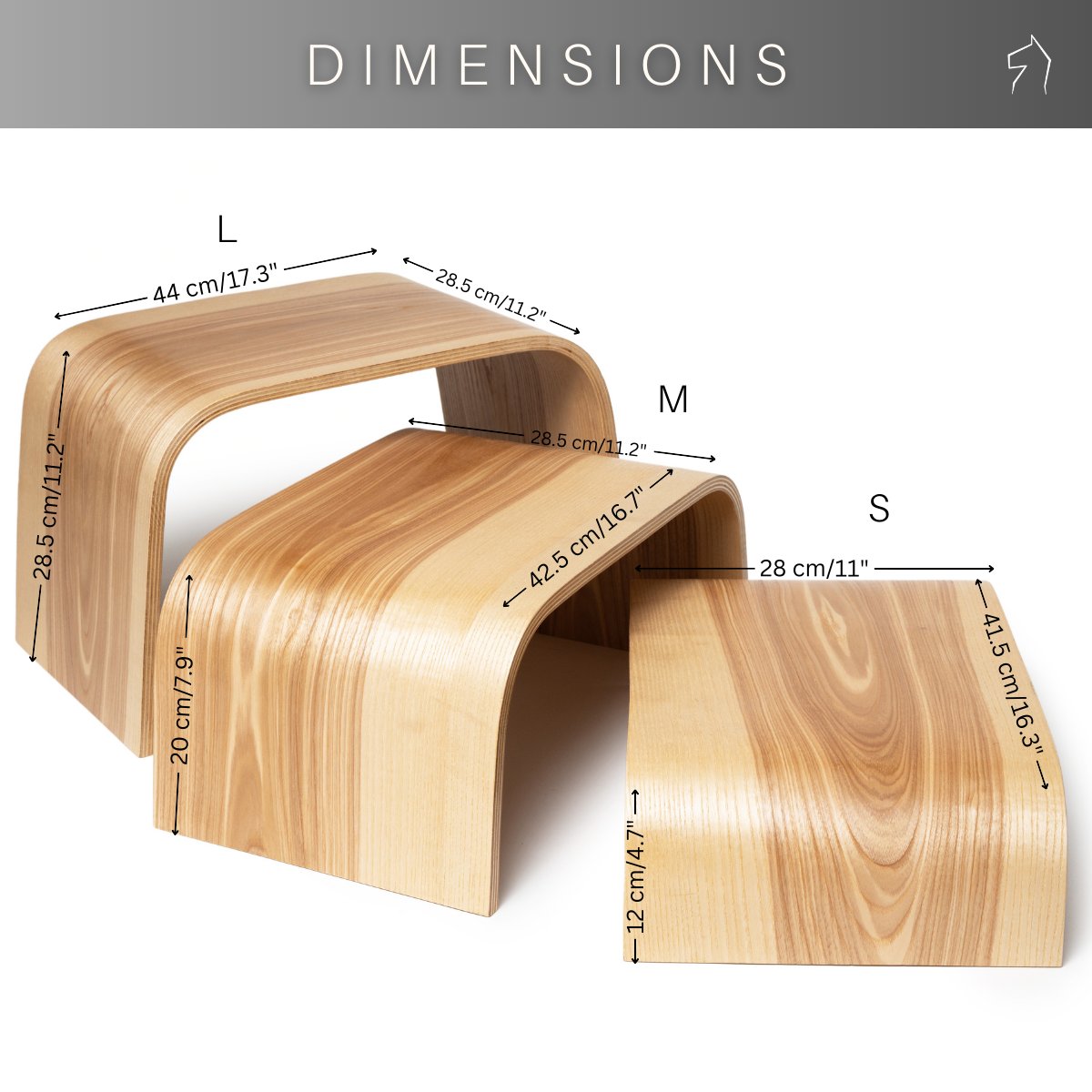 5. Size chart for wooden plant stands showing dimensions in centimeters for large, medium, and small sizes