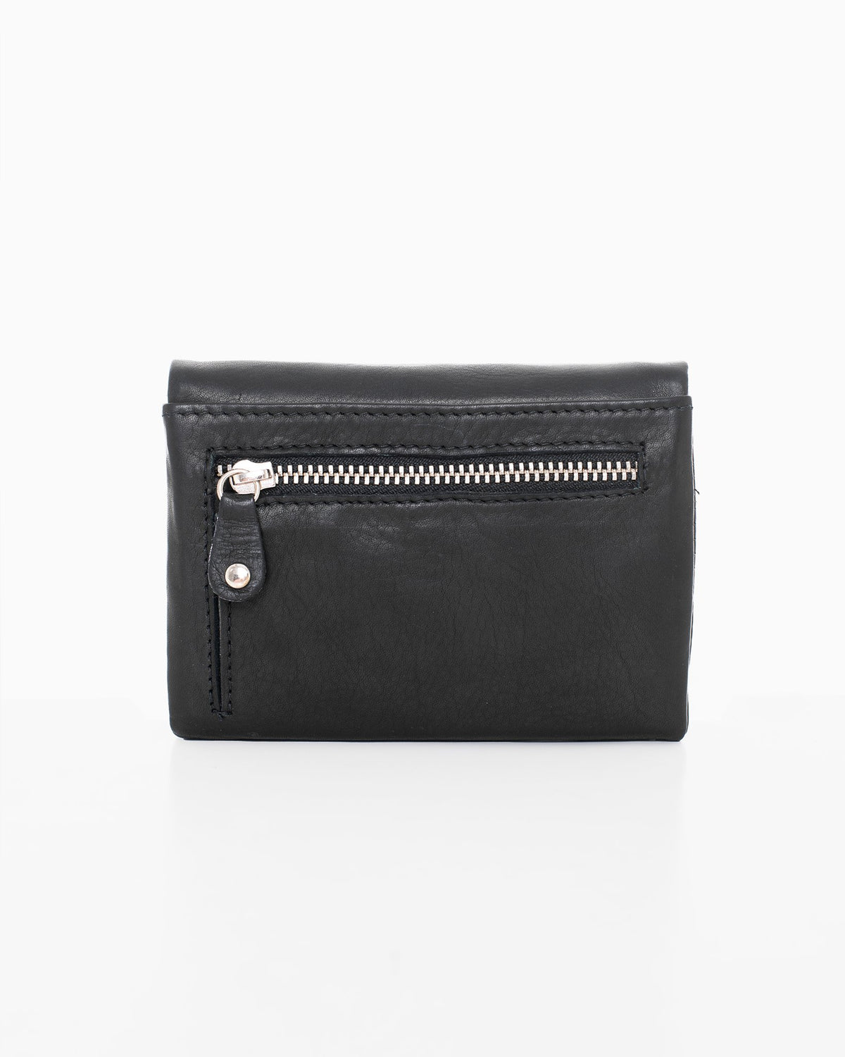 2. Nabo NK304 black leather wallet, back view highlighting zippered coin pocket and secure snap button