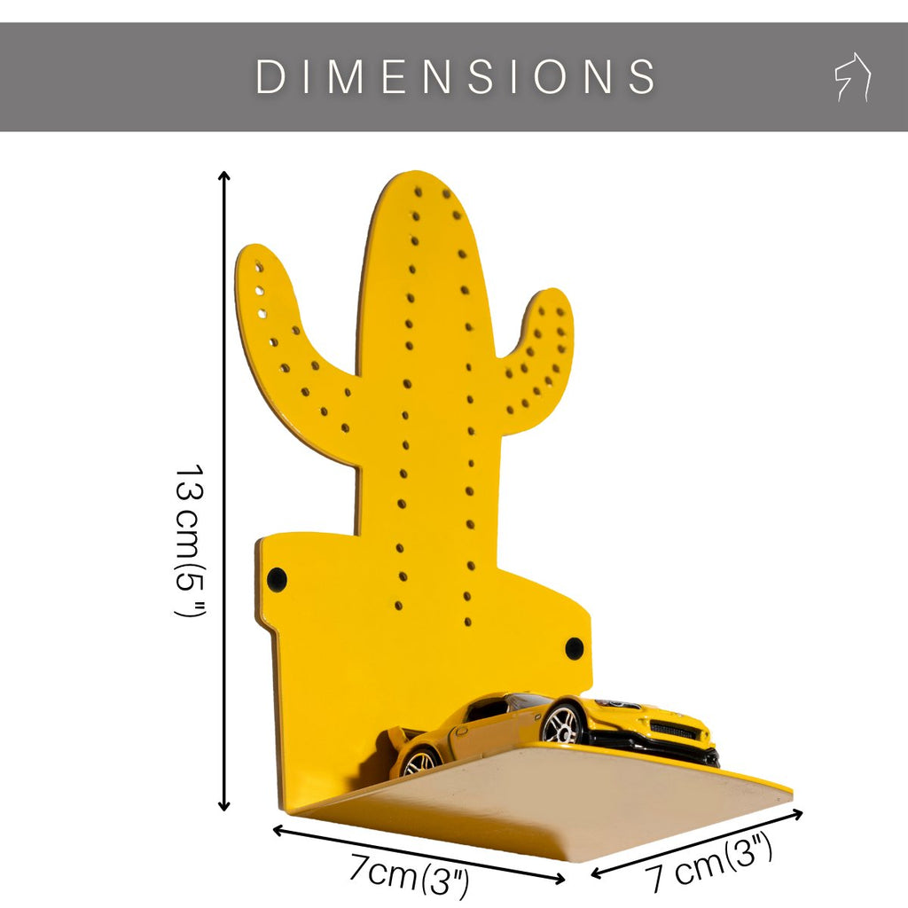 5. Size chart for yellow cactus-shaped hanger showing dimensions in centimeters and inches