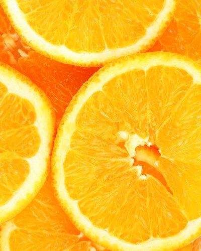 5. Close-up of fresh orange slices, emphasizing natural ingredients in Nurme Zesty Orange Shower and Hand Wash Gel