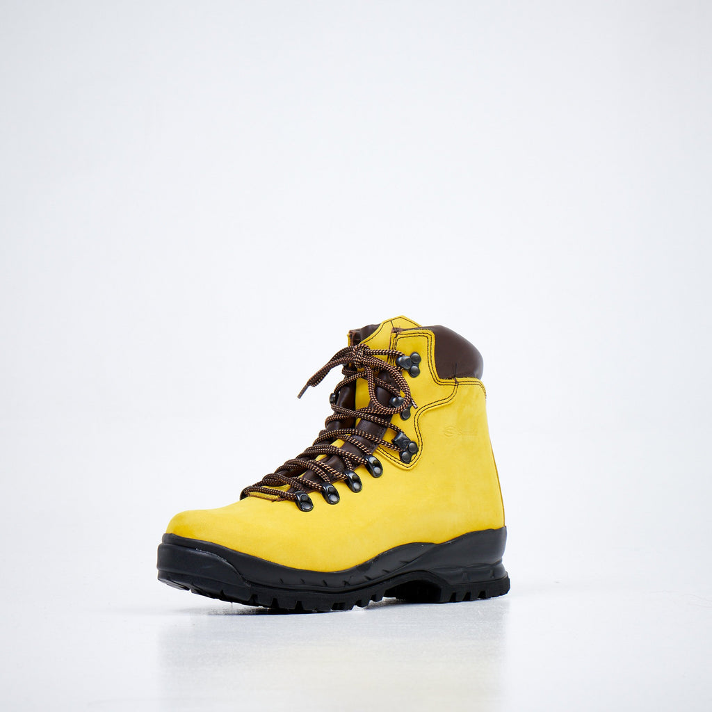 3. Front angled view of Samelin 5531 Ginestra unisex hiking boots in yellow nubuck leather with brown laces, studio setting