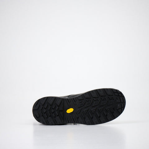 4. Close-up of Vibram outsole on Samelin 749402100 leather boot, showing tread pattern