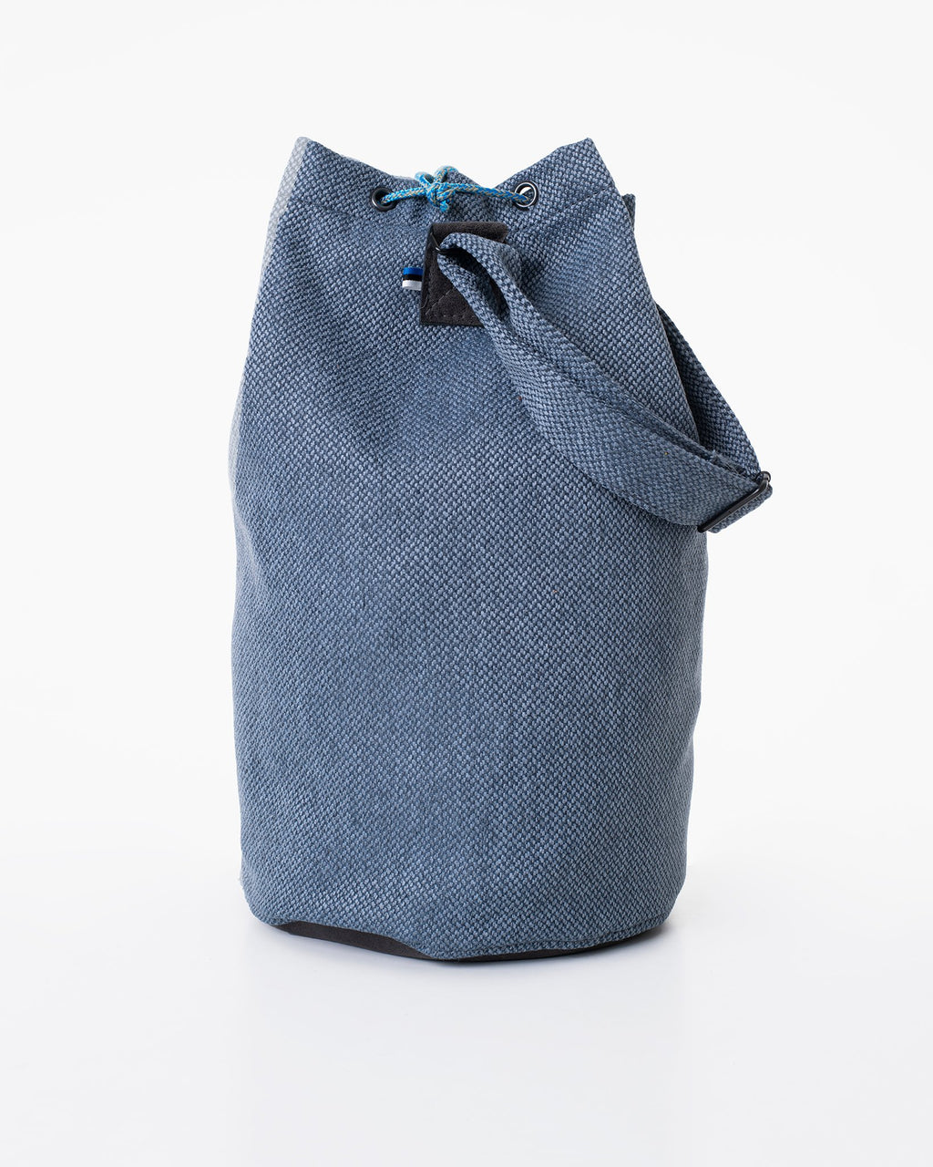3. Studio image of Trendbag Märss upcycled bag in blue, showing versatile design and faux leather details