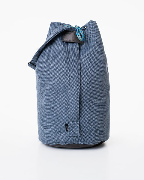 4. Back view of Trendbag Märss upcycled bag in blue, featuring durable fabric and eco-friendly craftsmanship
