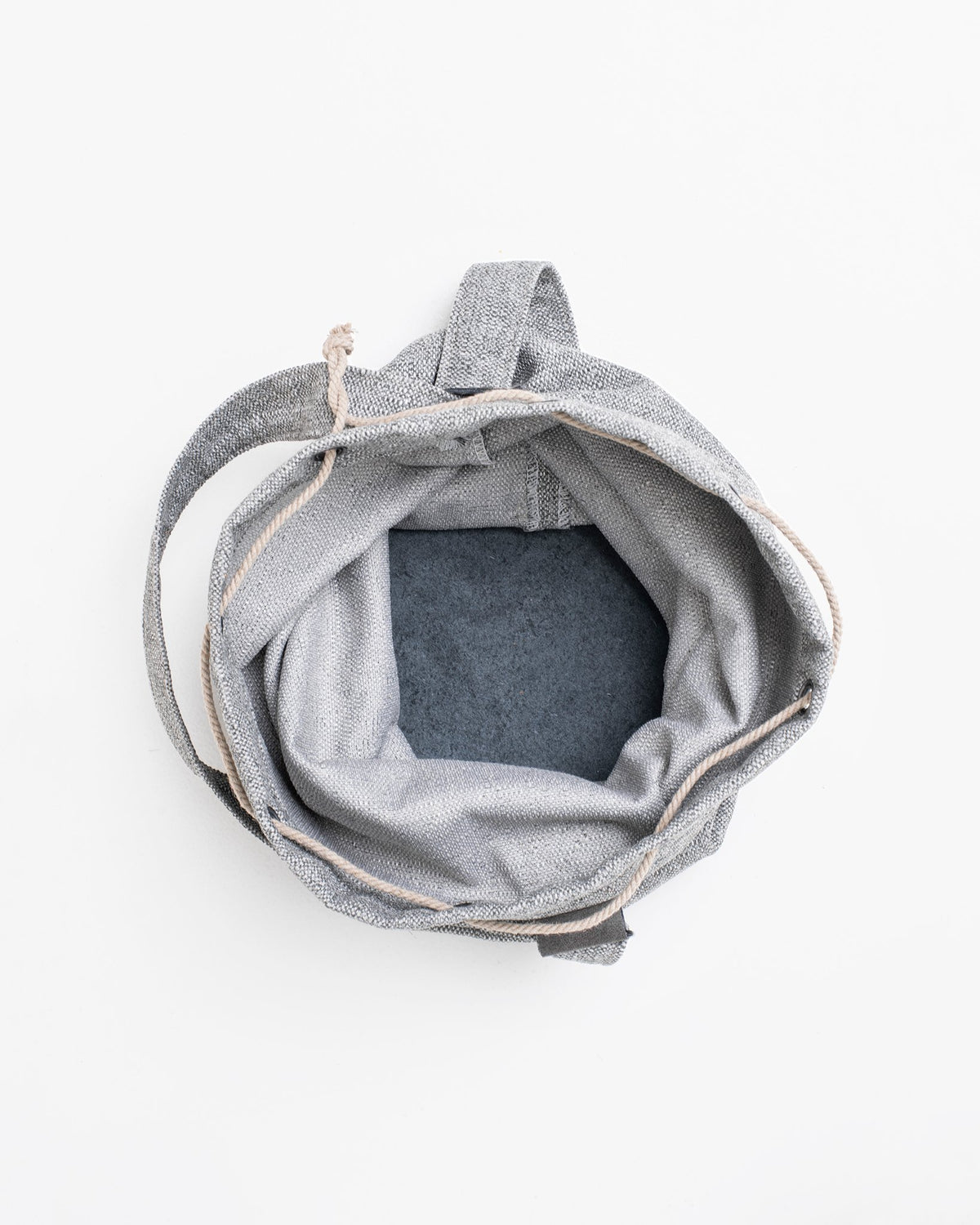 5. Interior view of Trendbag Märss upcycled bag in light grey, showing spacious compartment and lining