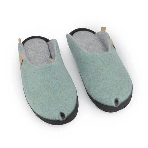 2. Pair of Omaking TOKU Brussels slippers in mint green, top view highlighting lambswool felt and PU-coated sole