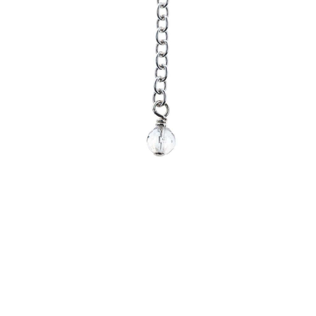 3. Close-up of clear rock crystal on silver chain from New Vintage by Kriss anklet