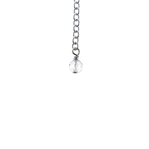 3. Close-up of clear rock crystal on silver chain from New Vintage by Kriss anklet