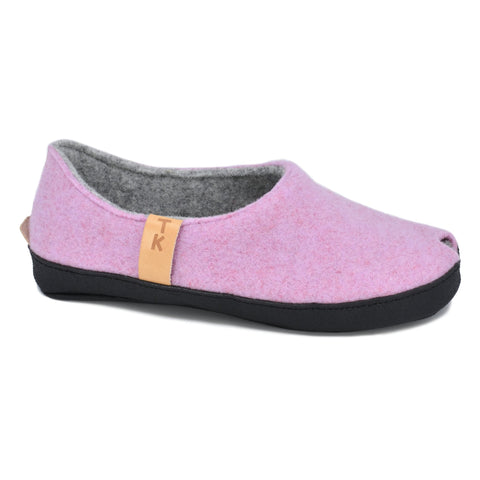 1. Women's TOKU Budapest slippers in light pink lambswool felt, side view showing closed heel and toe design