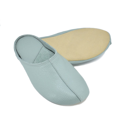 3. Pair of mint Sulbi slippers by Omaking, showing top and sole view with leather craftsmanship