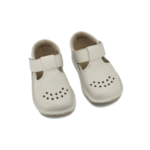 3. Pair of Omaking Lusti natural white leather kids' shoes with breathable design and non-slip sole
