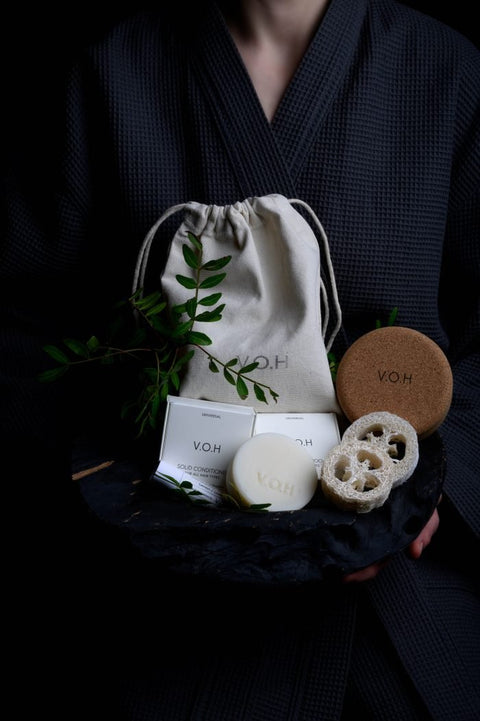 4. V.O.H beauty set with cotton bag, solid shampoo, and luffa sponges
