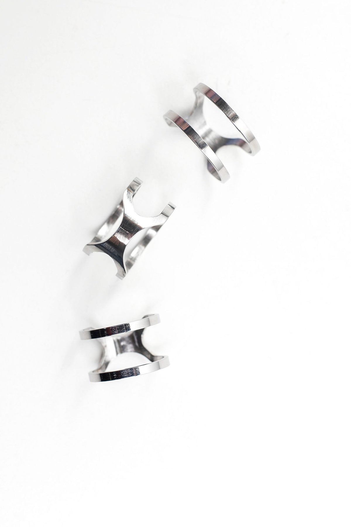 7. Flat lay of Lentsius Versus rings, showcasing sustainable craftsmanship and design