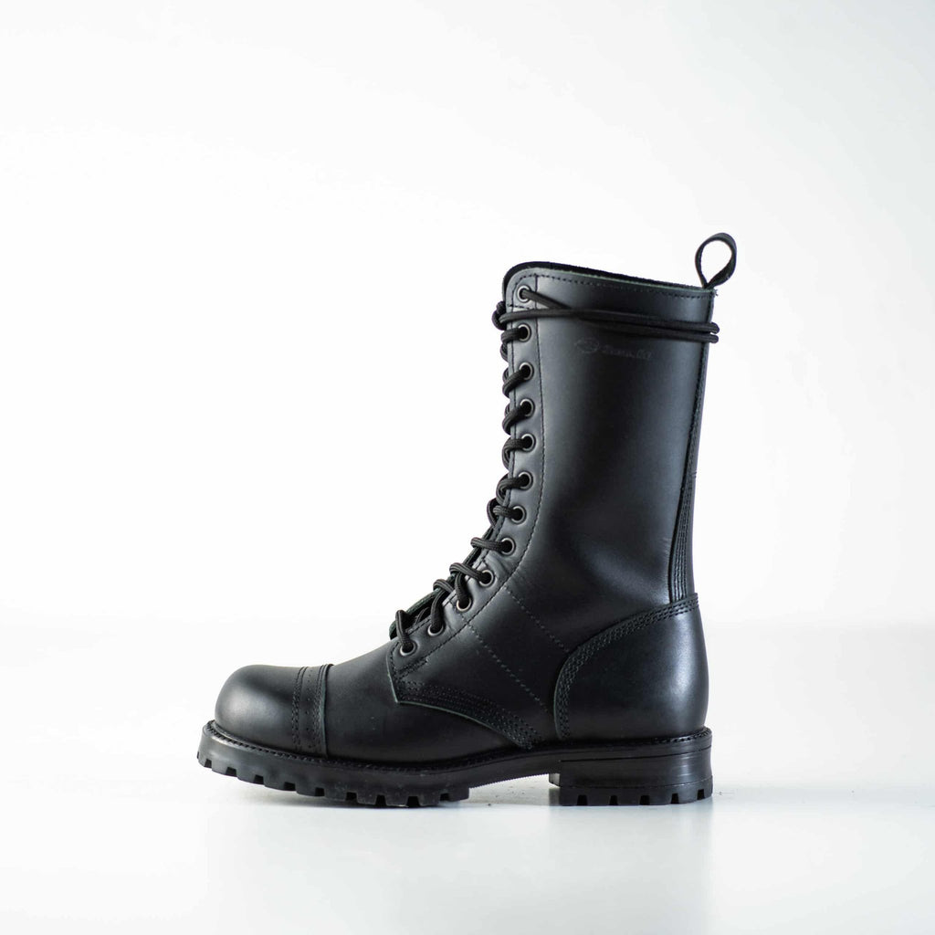 8. Samelin 516 High Aviator Boots in black, side view in studio, emphasizing direct-injected PU outsole
