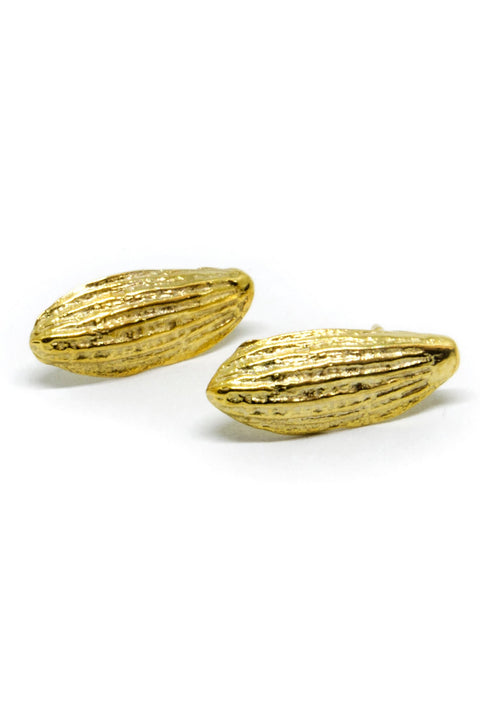 2. Agnes Veski Jewellery SPRING Petal earrings in gold plating, highlighting detailed texture, studio shot