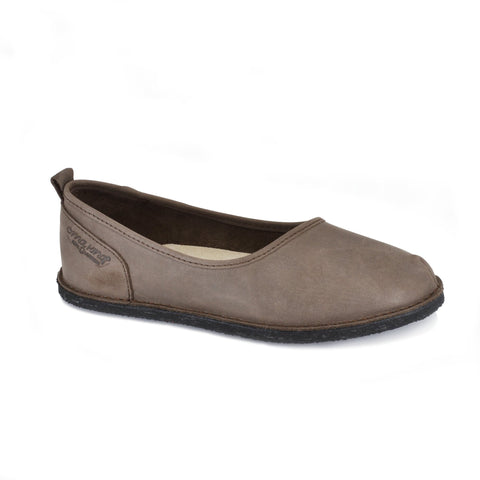 4. Studio shot of women's Kuutsid Shoes in dark brown by OmaKing, showing side view and genuine leather upper