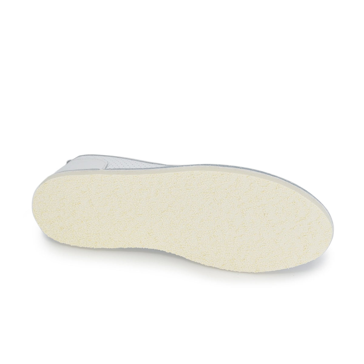 4. Close-up of the EVA rubber outsole of OmaKing Kuutsid Shoes in white, emphasizing lightweight construction