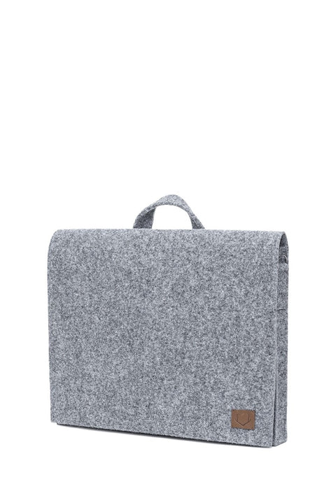 2. Studio image of grey Nordhale Briefcase Hjo with handle and logo detail