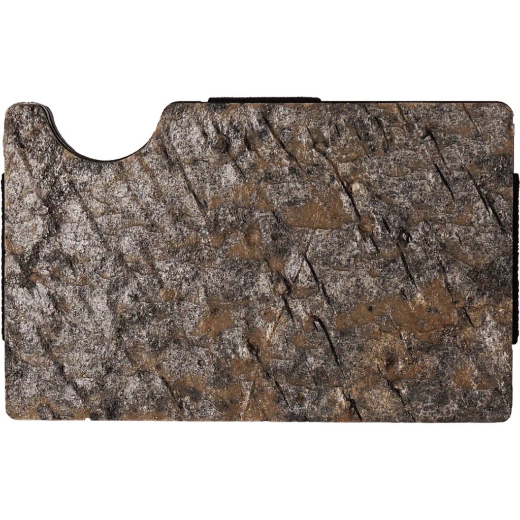 6. Flat lay of Pime Kõrb cardholder in natural slate stone texture