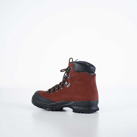 5. Side view of Samelin 553P Rosso Aragosta hiking boot showing durable toe cap