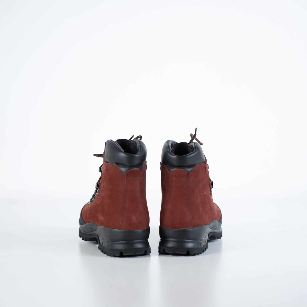 6. Back view of Samelin 553P Rosso Aragosta hiking boots in waterproof nubuck leather