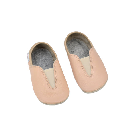 4. Top view of Hip-Hop Punsa Kids Barefoot Slippers in beige, highlighting roomy toe area