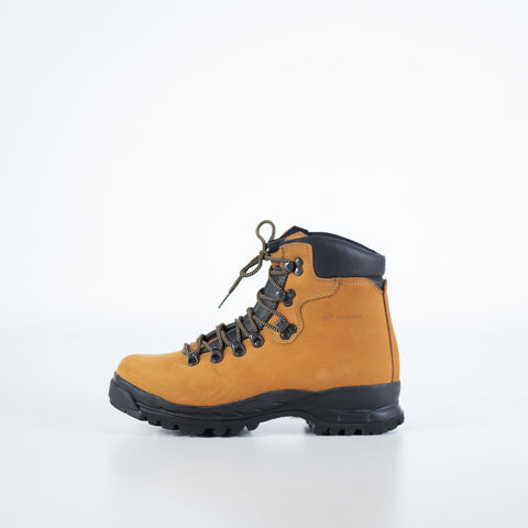 4. Samelin 5531 Sella Hiking Boots in waterproof nubuck leather, opposite side view in studio