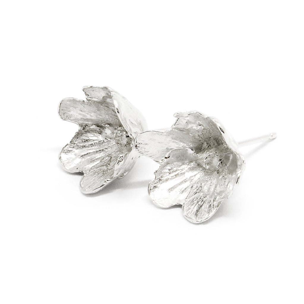 1. Agnes Veski Jewellery SPRING Liverleaf earrings in silver 925, showcasing handcrafted floral design inspired by nature, studio shot