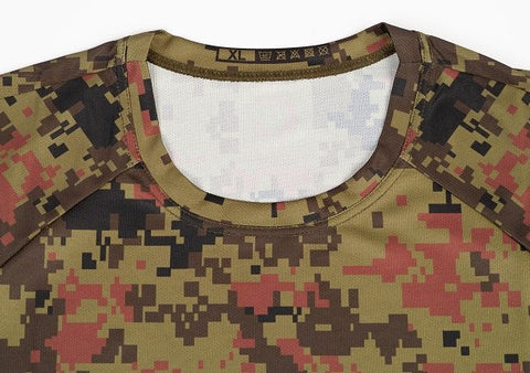 3. Close-up of Galvi Linda Tactical T-Shirt 4464 neckline and camouflage pattern