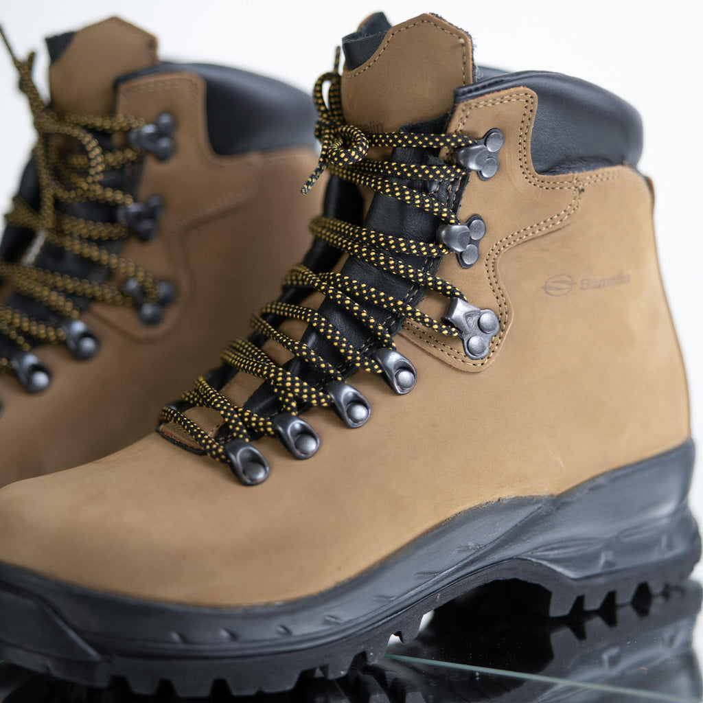 4. Close-up of Samelin 5531 Tundra Hiking Boots highlighting laces and nubuck leather