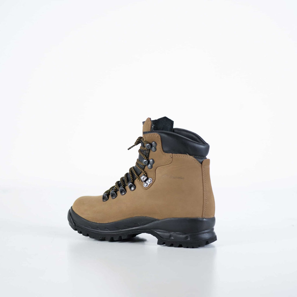 6. Side view of Samelin 5531 Tundra Hiking Boots in waterproof nubuck leather