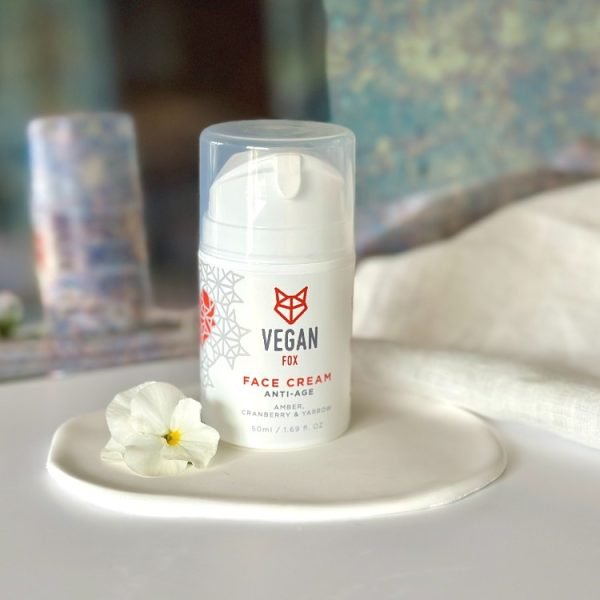 4. Vegan Fox Anti-Age Face Cream 50ml with amber and yarrow, styled with white flower