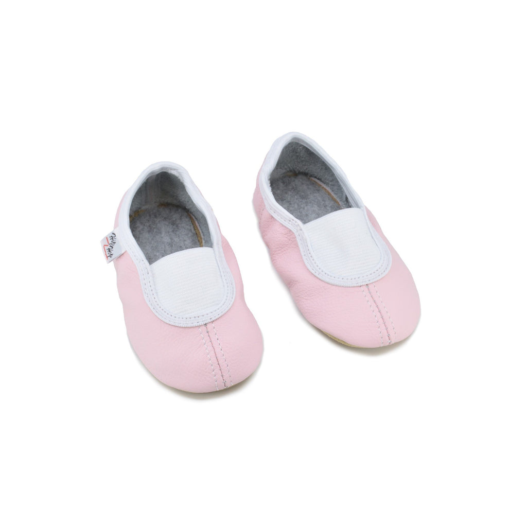 2. Pair of kids' pink leather slippers by Hip-Hop with elastic band, top view in studio