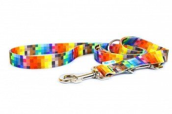 3. Colorful pixel-patterned dog leash with nickel-plated clip, matching collar with black plastic buckle