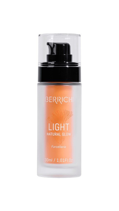 2. Berrichi Face Cream LIGHT bottle, 30ml, highlighting sleek design