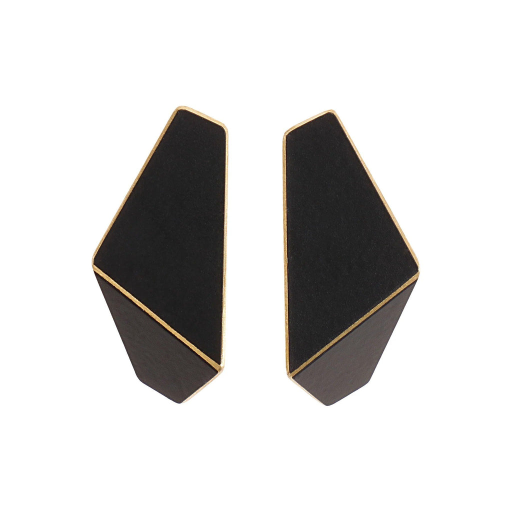 6. Lisa Kroeber Jewellery Folded Slim Earrings in black, studio shot