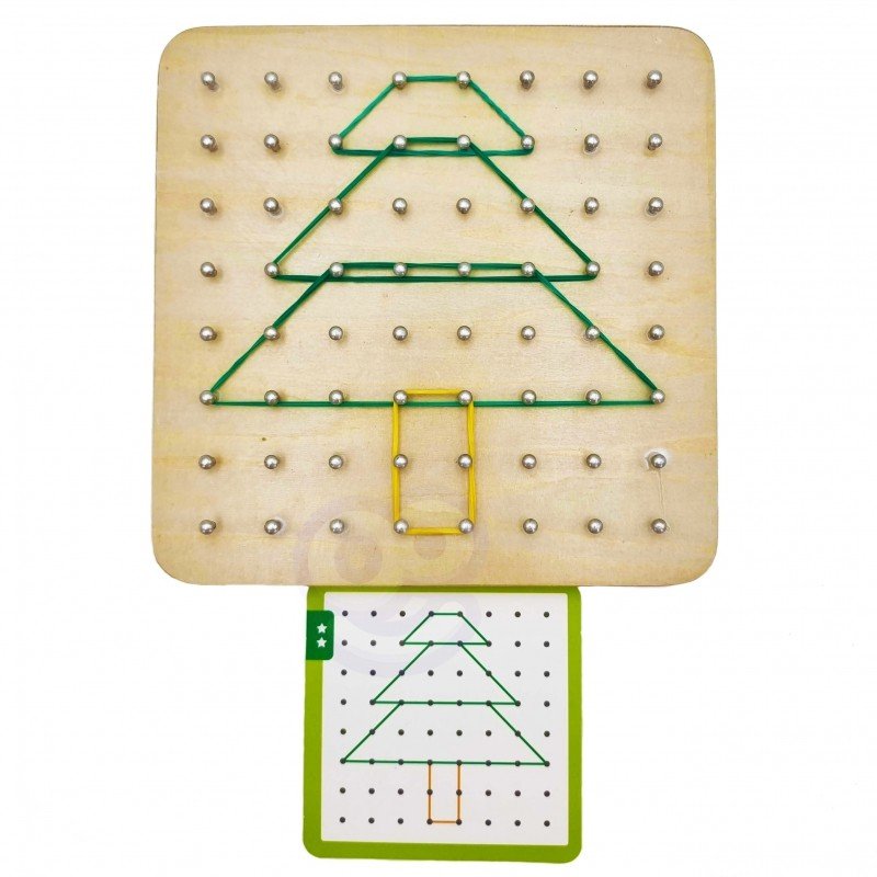 3. Close-up of Woopie Green Geoplan board with green and yellow rubber bands forming a tree shape