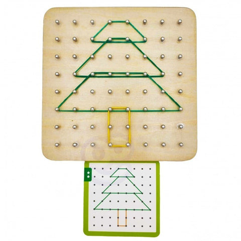 3. Close-up of Woopie Green Geoplan board with green and yellow rubber bands forming a tree shape