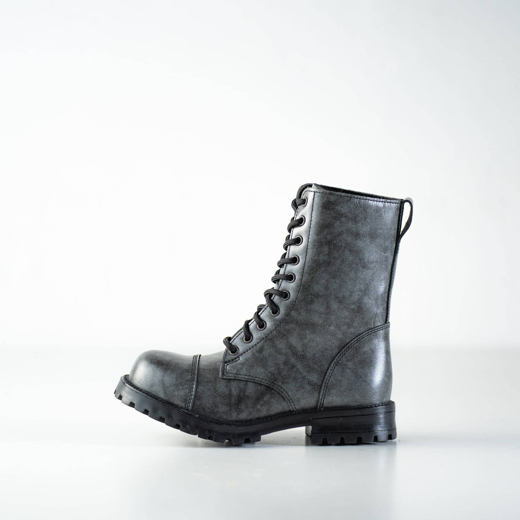 6. Side profile of Samelin 511 Gray boots in studio, featuring water-repellent leather and TR-rubber outsole