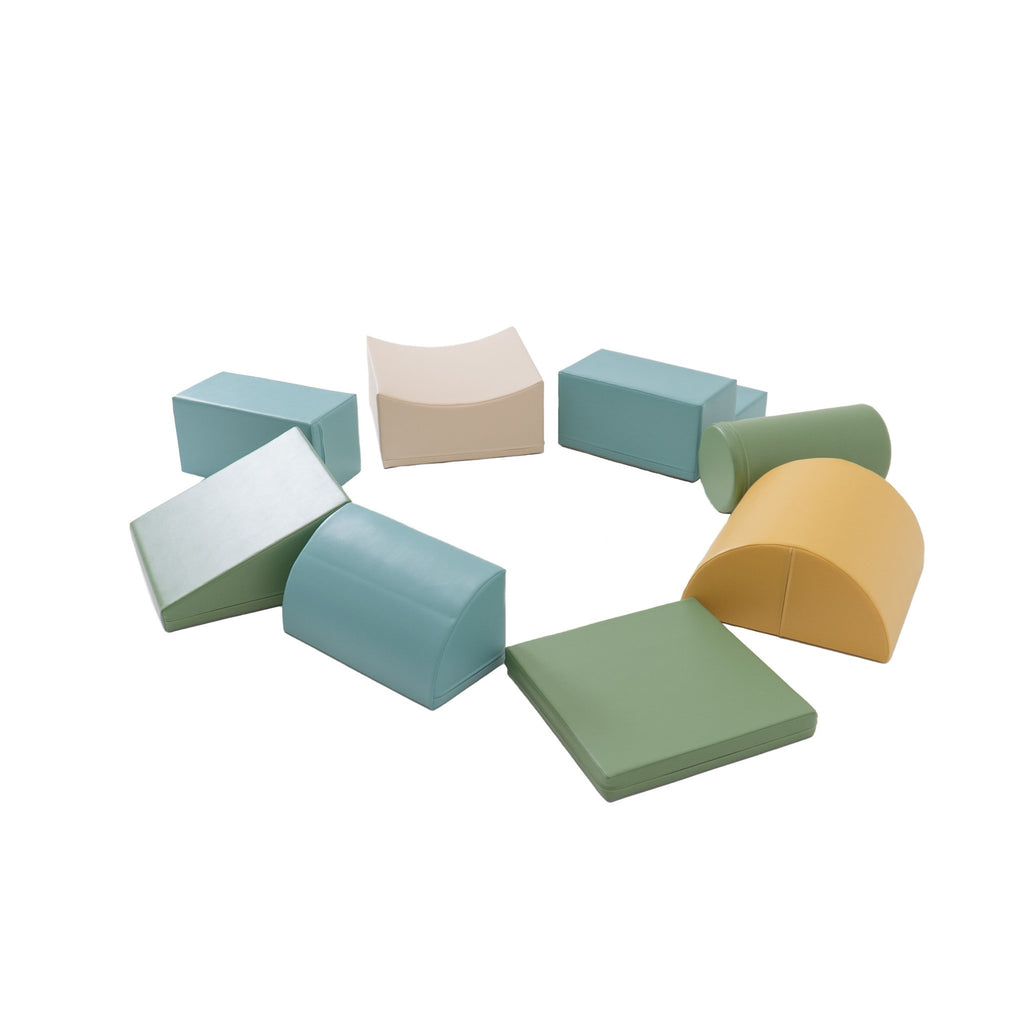 4. Flat lay of IGLU Adventurer foam blocks in a circular arrangement in pastel colors