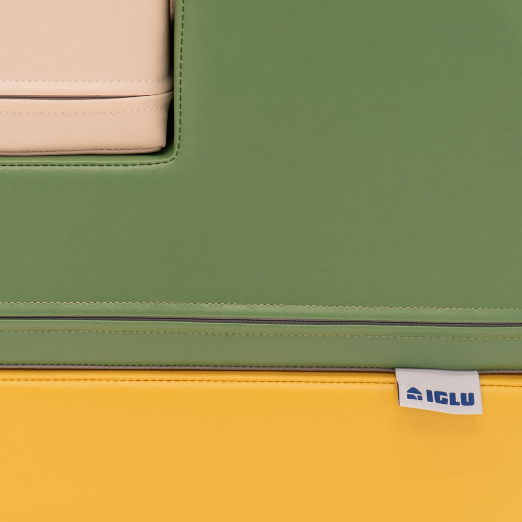 22. Close-up of IGLU Explorer Set showing brand tag on pastel green and yellow foam blocks