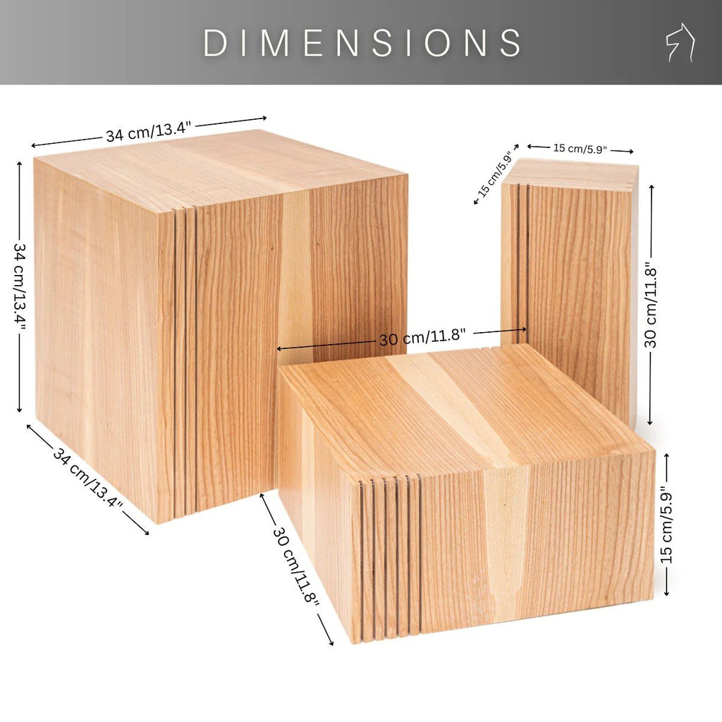 7. Size chart for wooden plant stands showing dimensions of large, medium, and small cubes in centimeters
