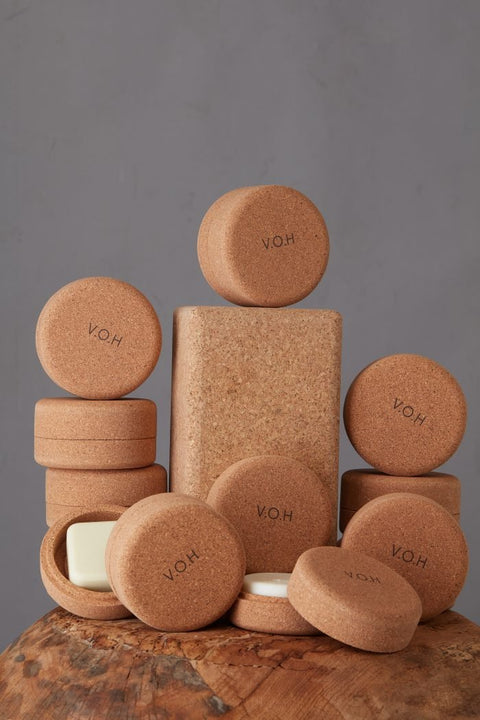 3. V.O.H solid hair-care set with corkwood travel cases, featuring eco-friendly packaging