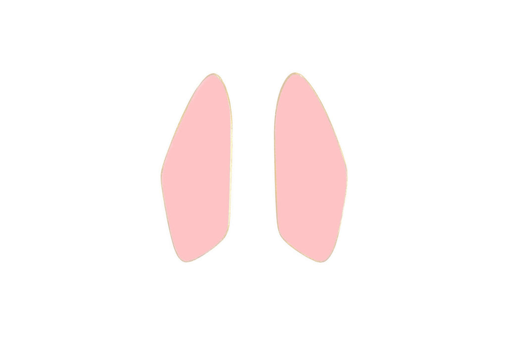 18. Lisa Kroeber Jewellery Leaves Small Earrings in pink, organic shape design