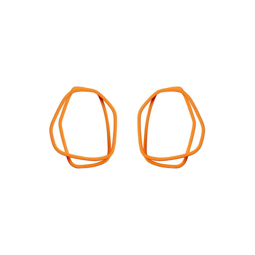12. Lisa Kroeber Jewellery Loops Earrings in orange, organic shape, powder coated brass