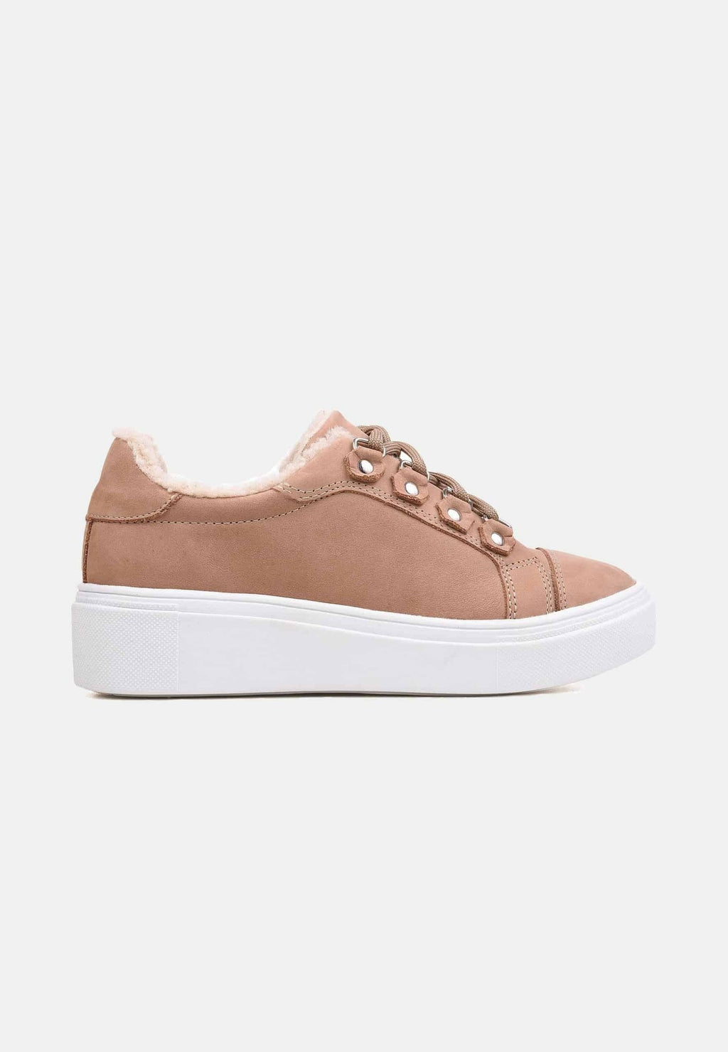 1. Women's Mangará Araucaria warm sneakers in beige suede with white platform sole, side view in studio